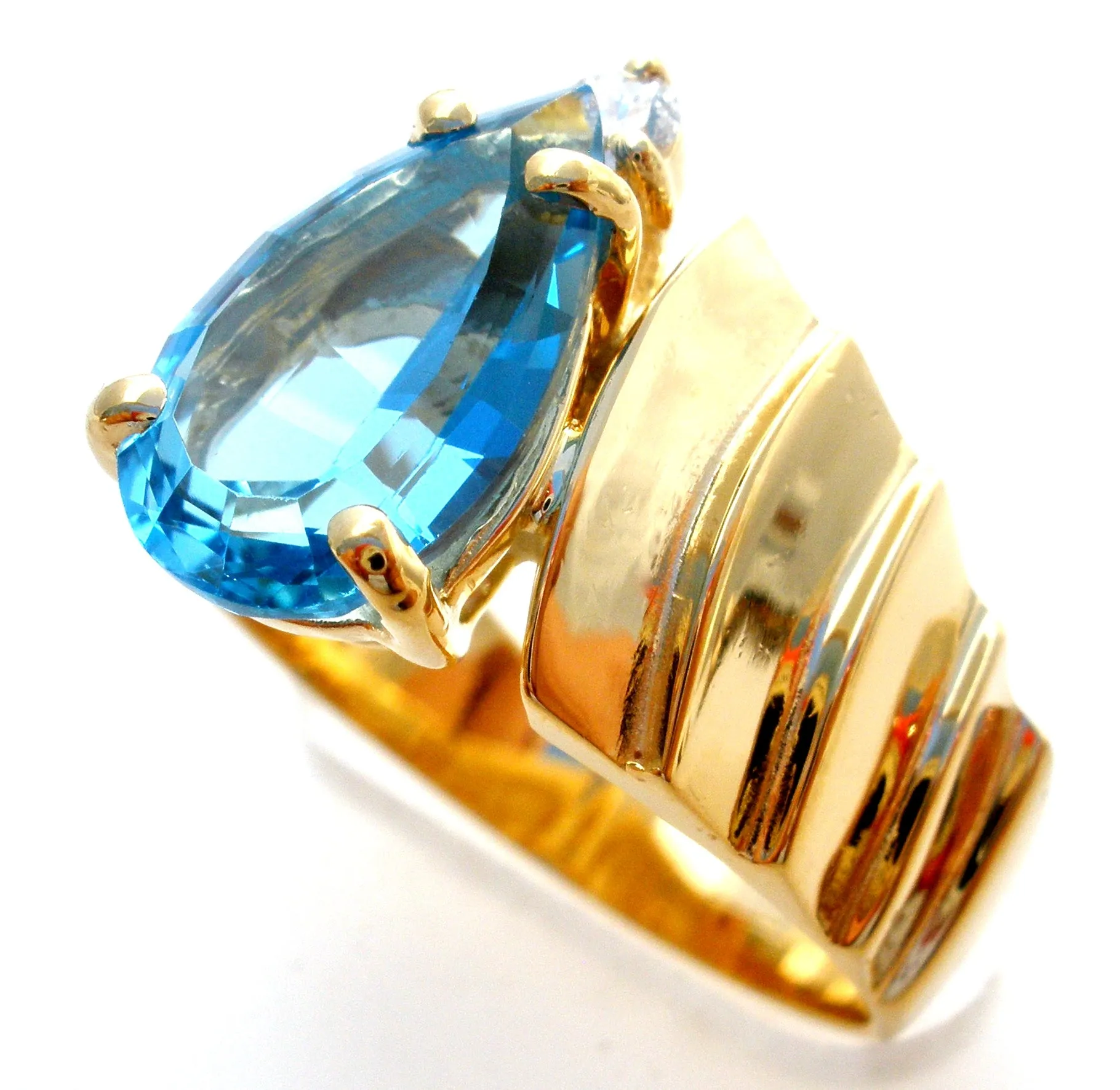 14K Plumb Gold Blue Topaz & Diamond Ring