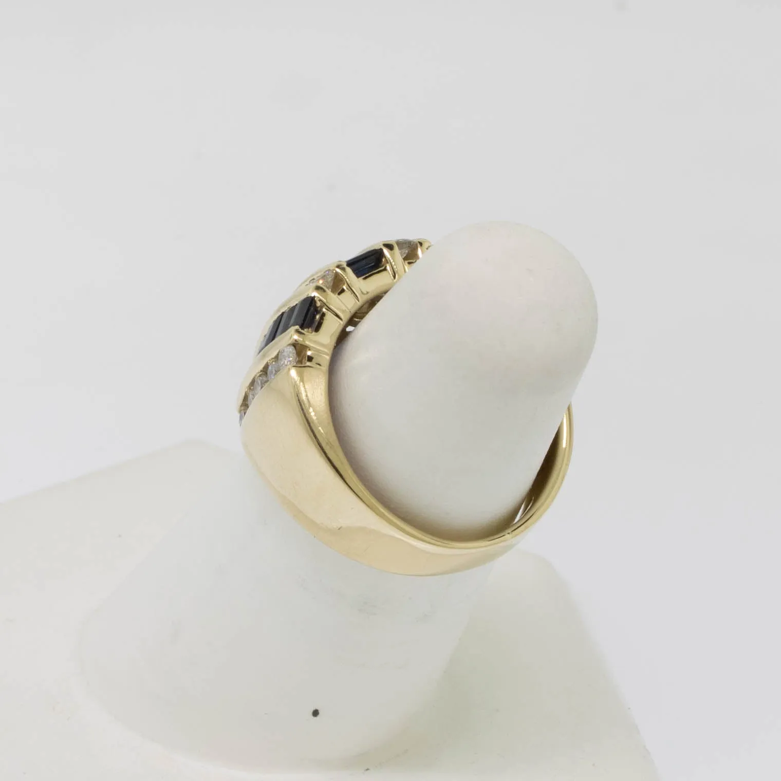 14K Yellow Gold Ladies Sapphire Diamond Dome Ring ~.50cttw Size 5.75 Preowned