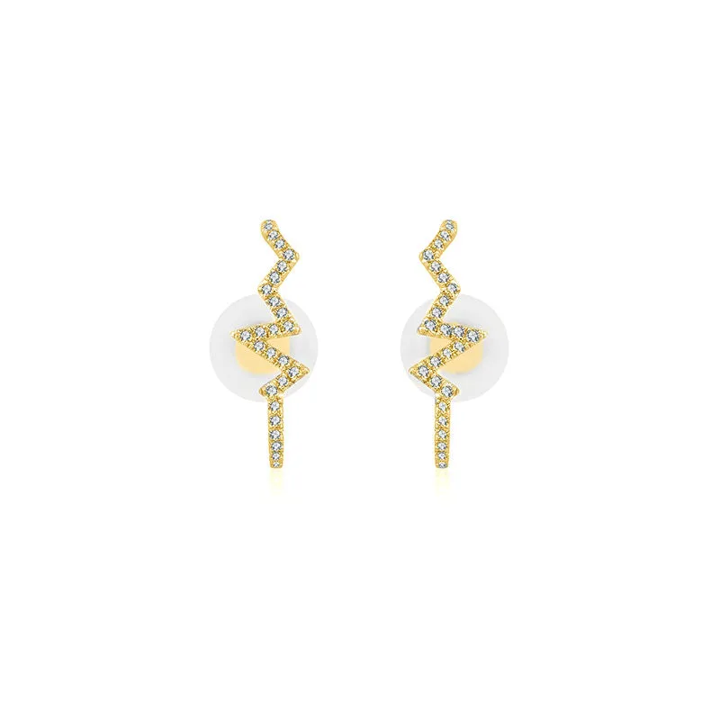 18k Gold Lightning Pattern Half Hoop Diamond Earring