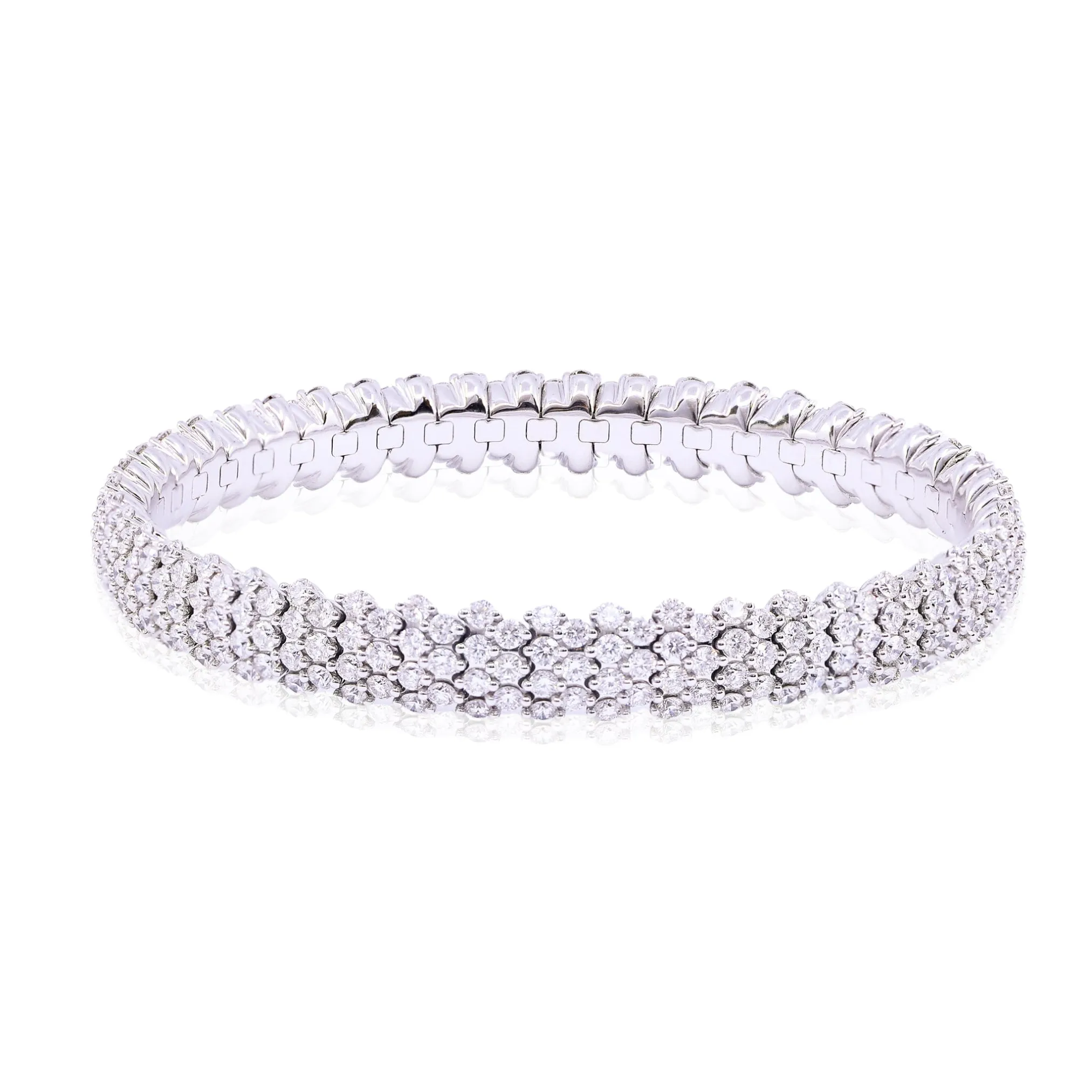 18K WHITE GOLD DIAMOND STRETCH BRACELET - 8.18CTW