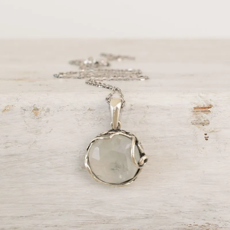 925 Sterling Silver Round White Moonstone 14mm Pendant