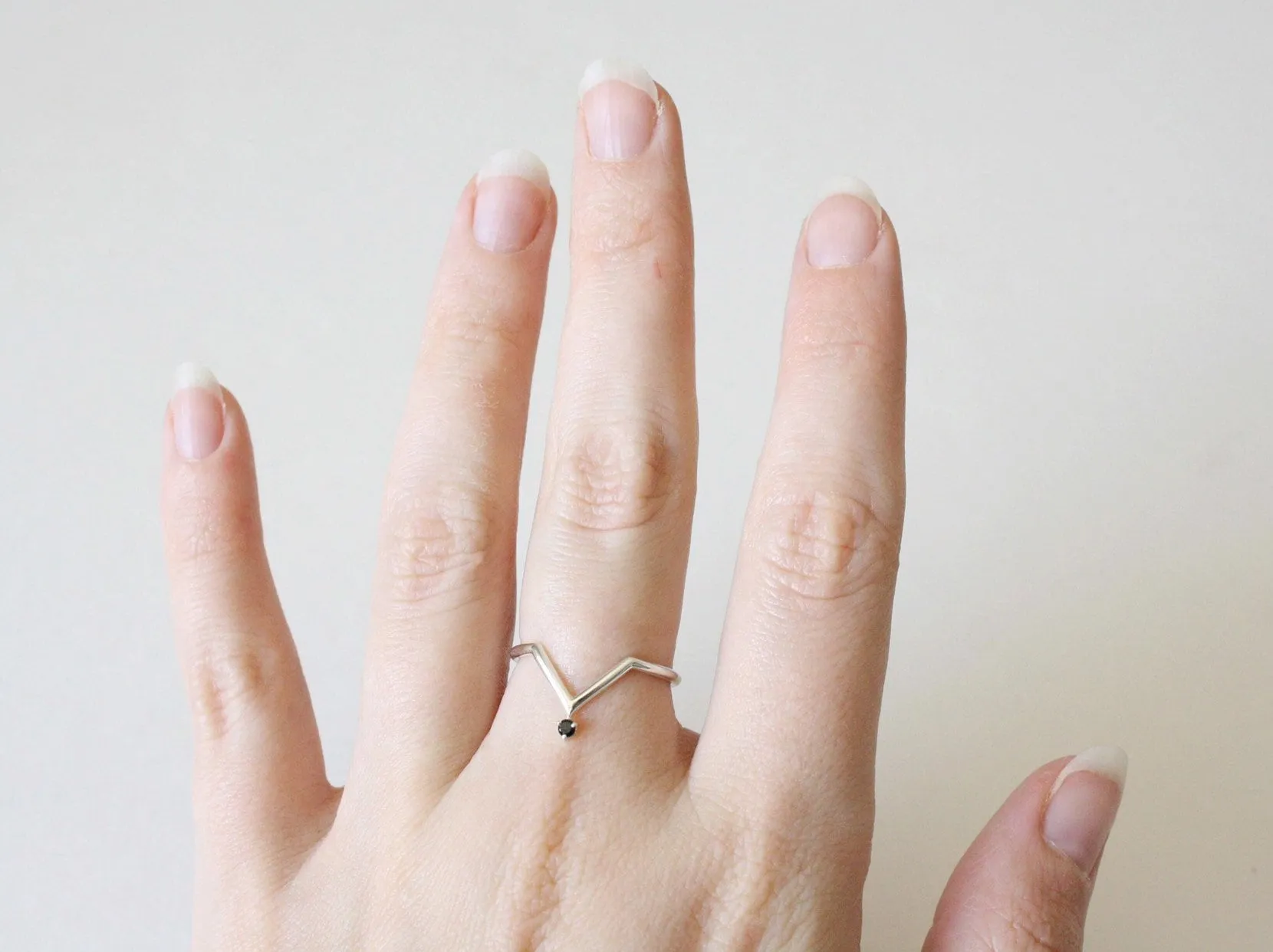 Black Spinel Chevron Ring