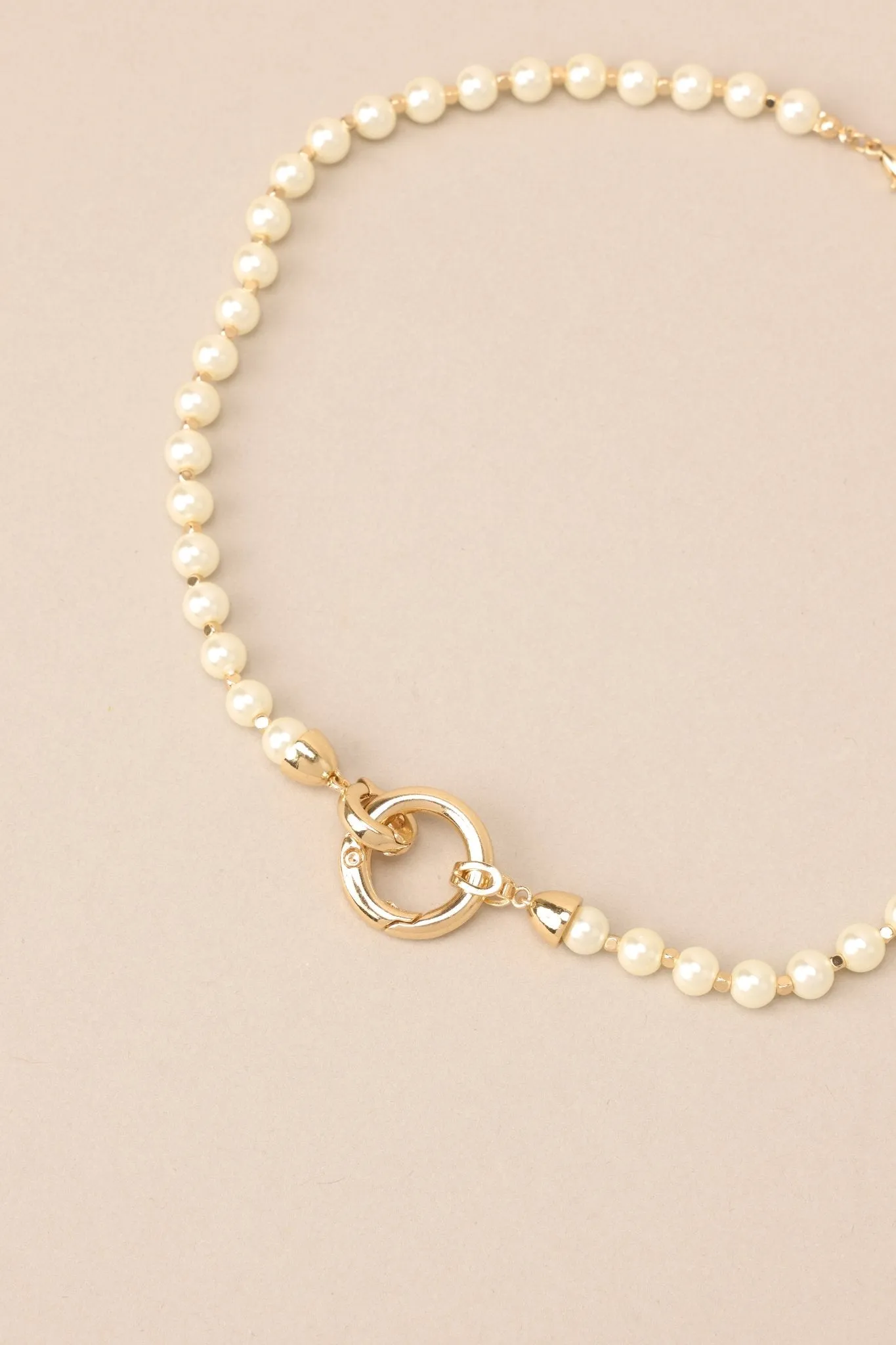 Daydreaming Pearl Necklace