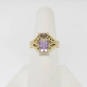 Elegant Estate Jewelry - 14K Yellow Gold Ametrine Gemstone Ring Finger Size 7