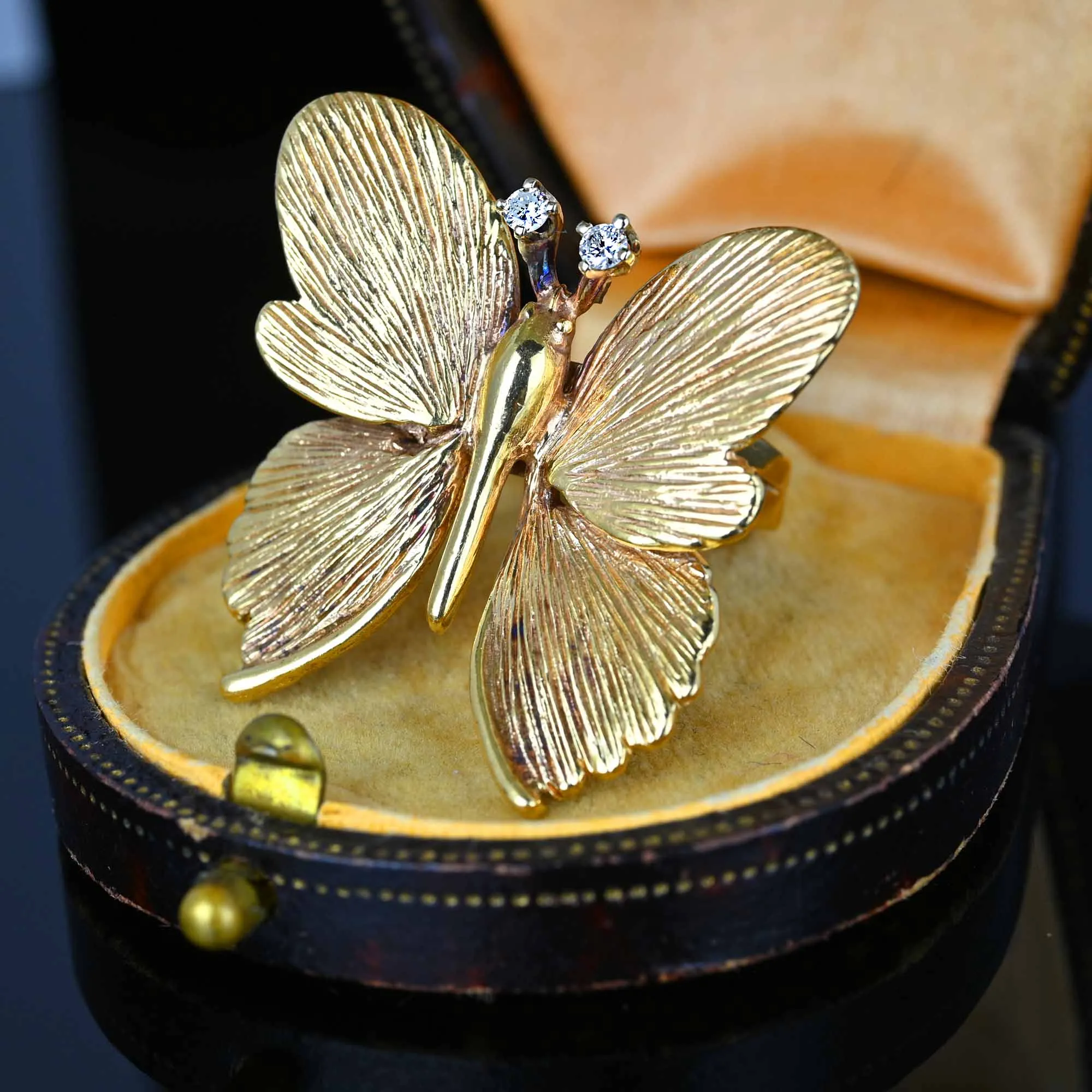 Impressive Diamond Textured 14K Gold Butterfly Ring