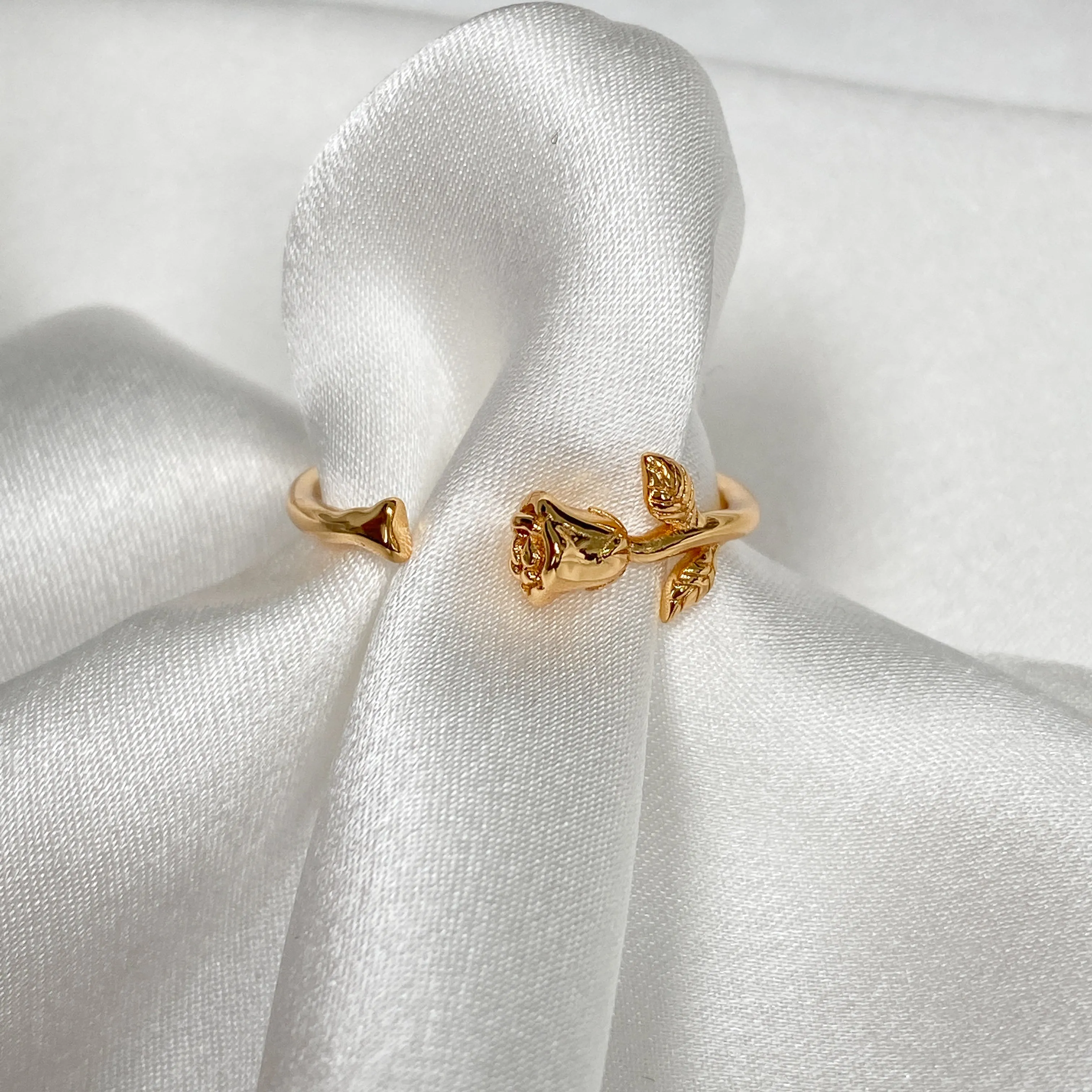 INFINITY 18k Gold Adjustable Rose Ring