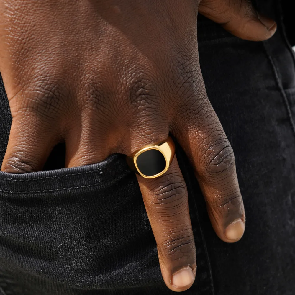 Large Black Onyx Signet Ring - Gold