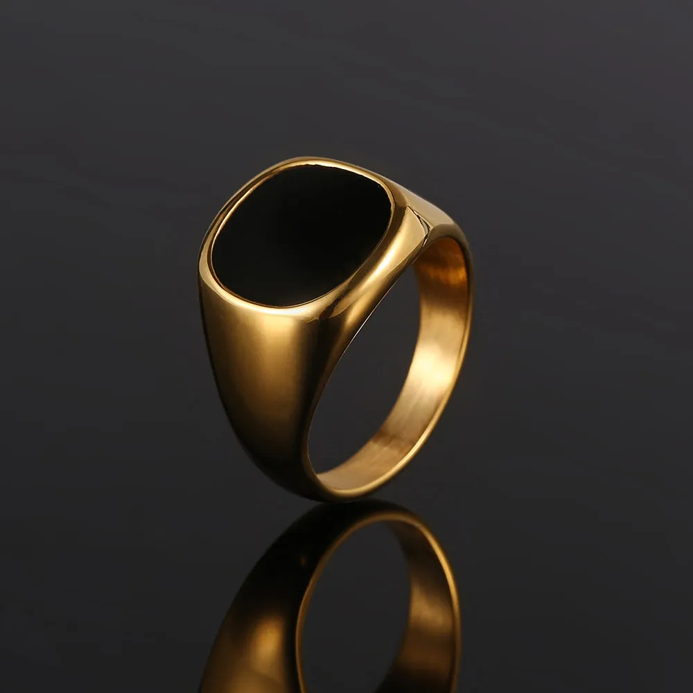 Large Black Onyx Signet Ring - Gold