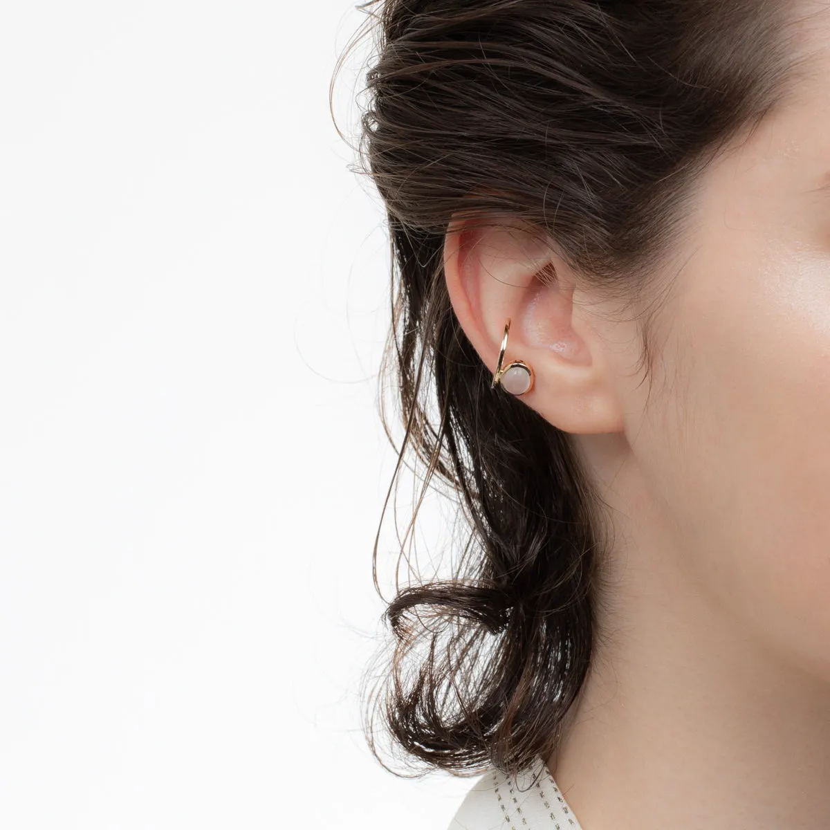 "Bird of Paradise" Ear Cuff w/ Cabochon Moonstone