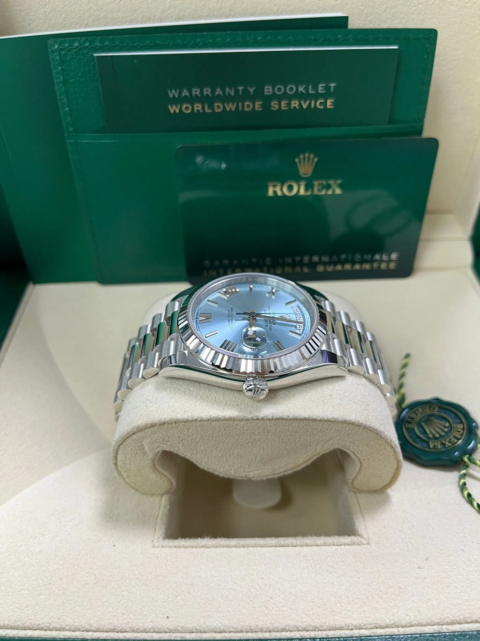 Rolex Day-Date 40 Platinum Day-Date 40 Watch - Fluted Bezel - Ice Blue Roman Dial President Bracelet 228236