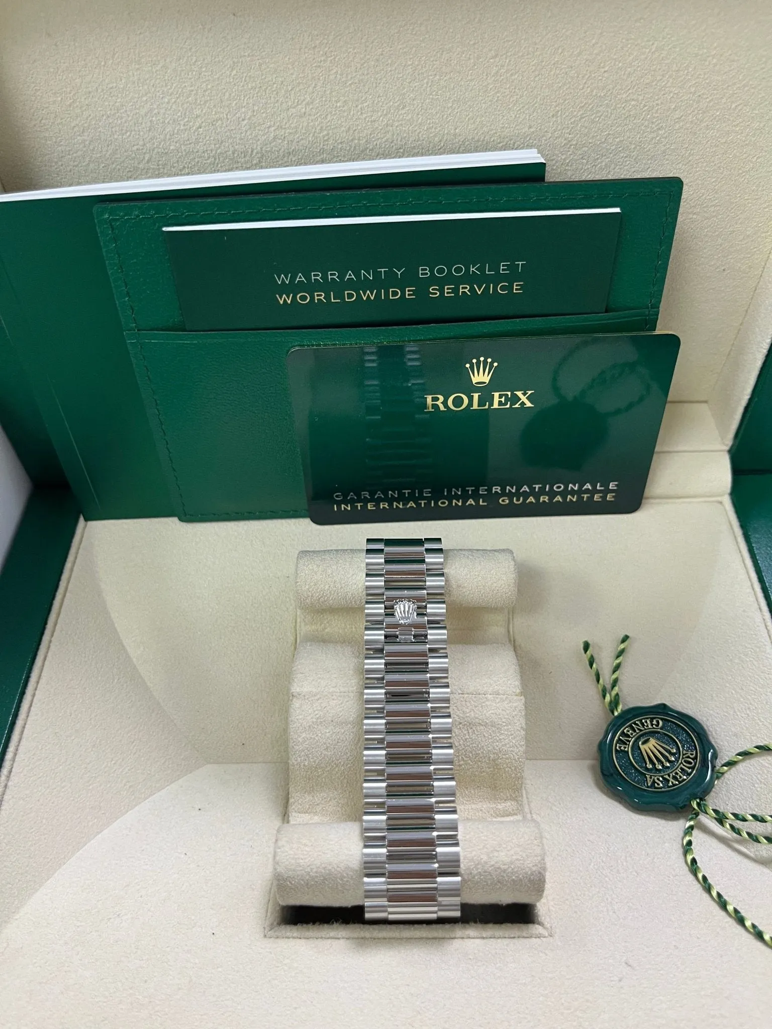 Rolex Day-Date 40 Platinum Day-Date 40 Watch - Fluted Bezel - Ice Blue Roman Dial President Bracelet 228236