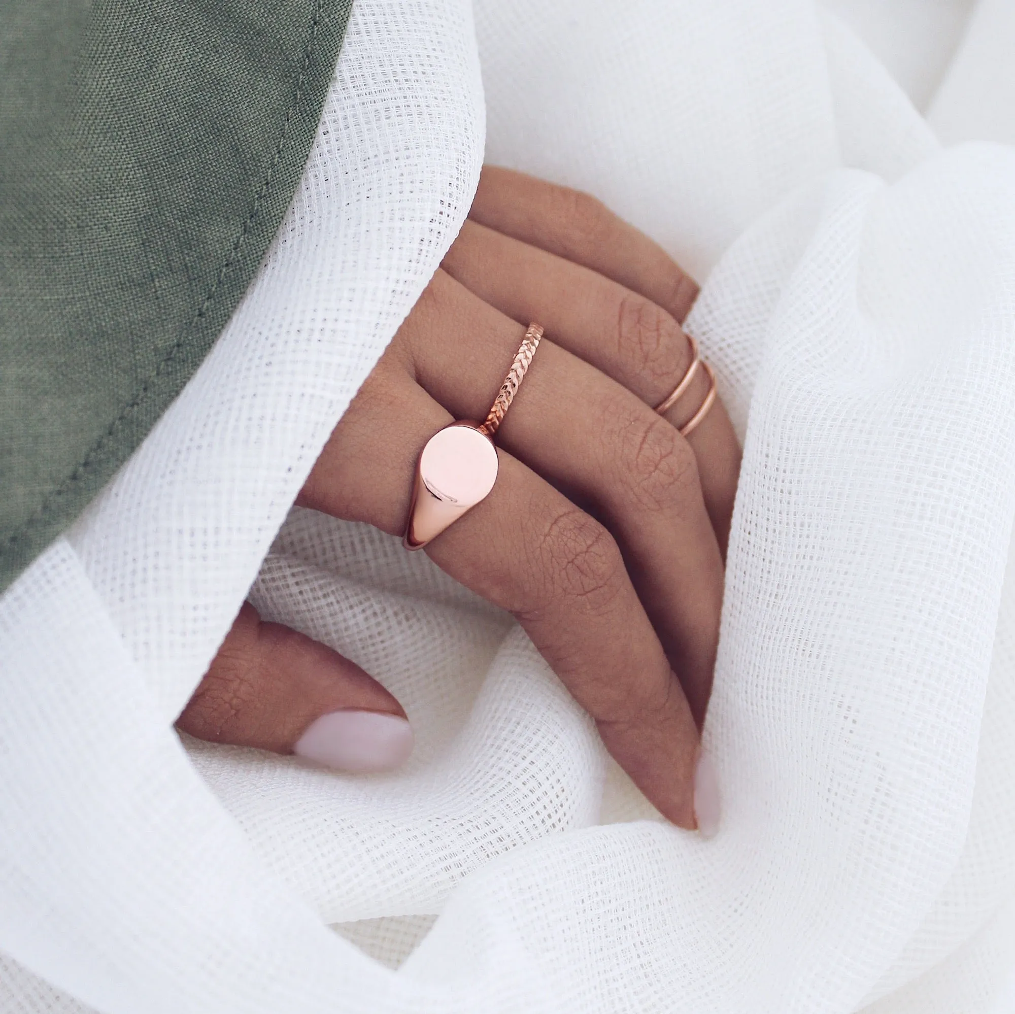 Signet Ring Rose Gold