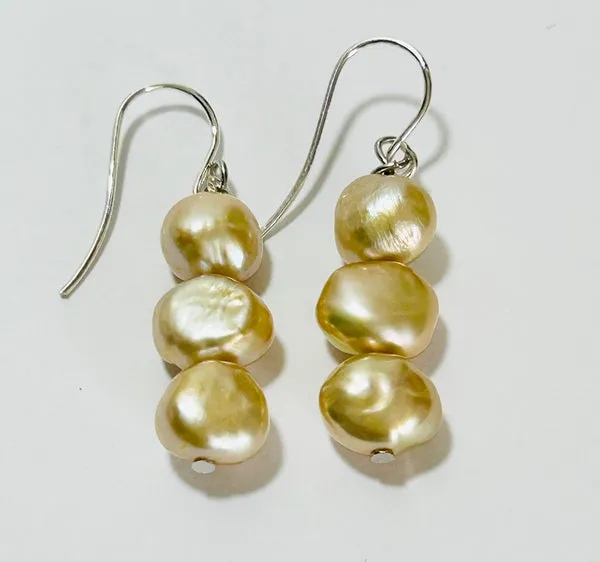 Three Pearl Earrings, Champagne (PO25)