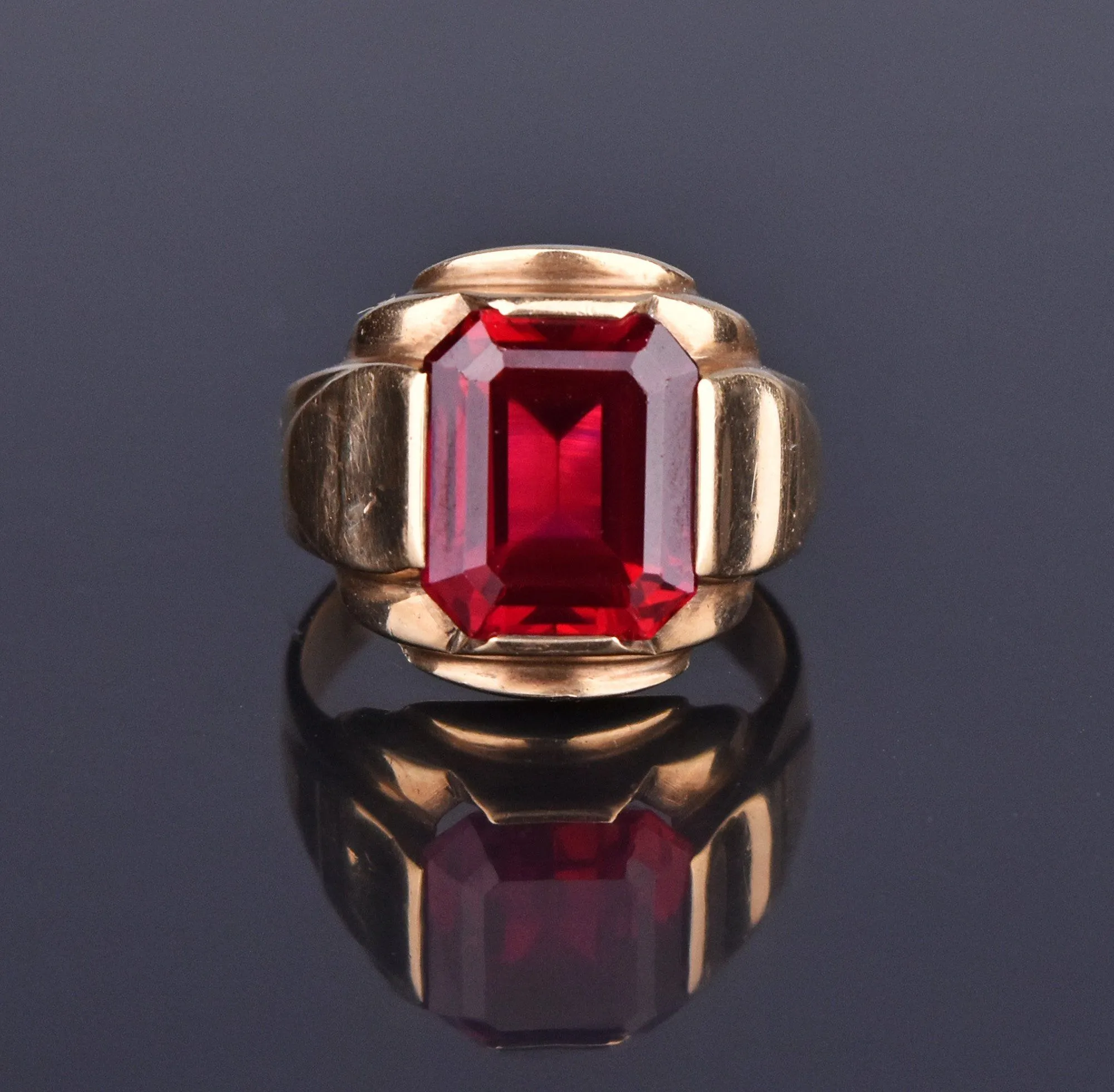 Vintage Art Deco 10K Gold Ruby Signet Ring