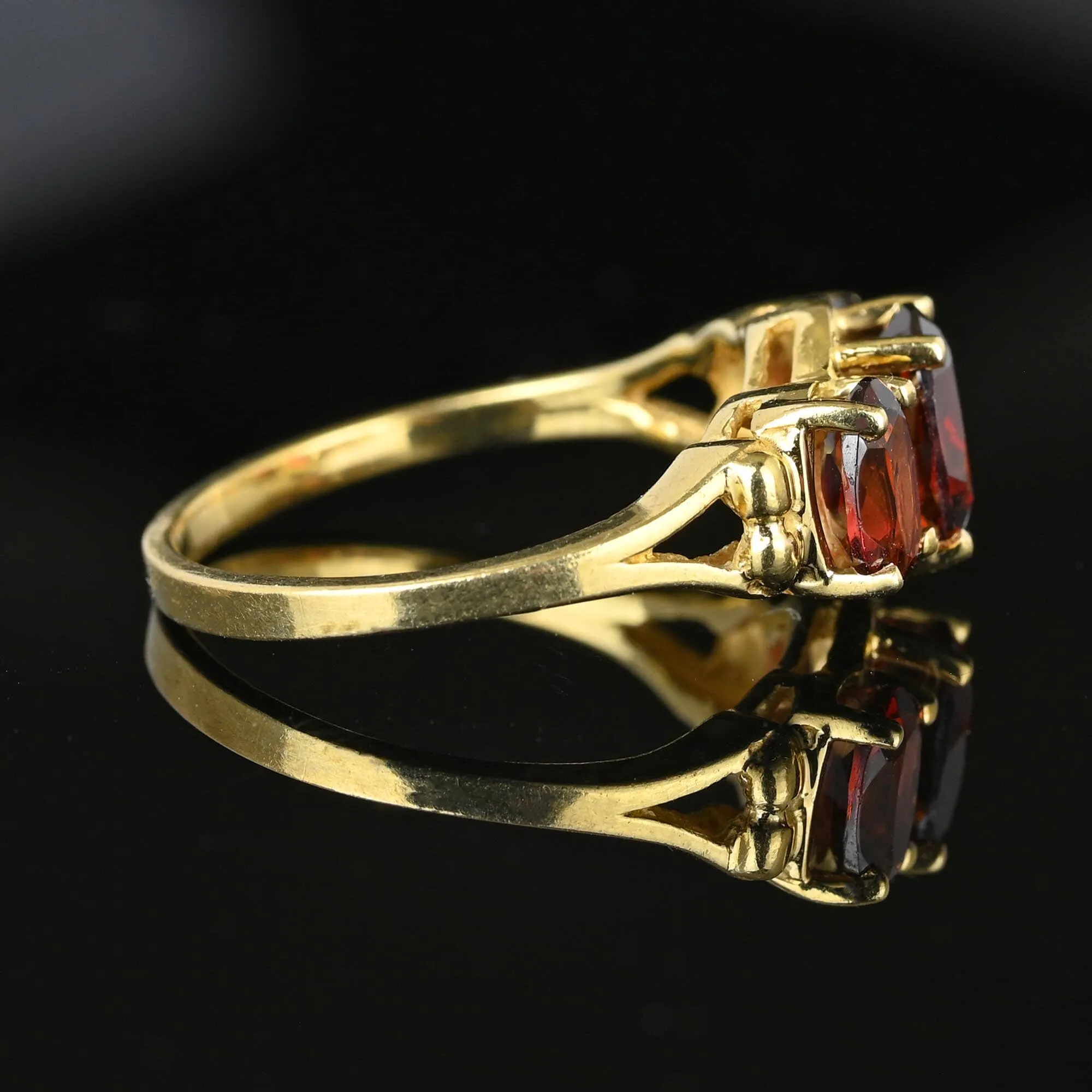 Vintage Gold Trilogy Three Stone Garnet Ring